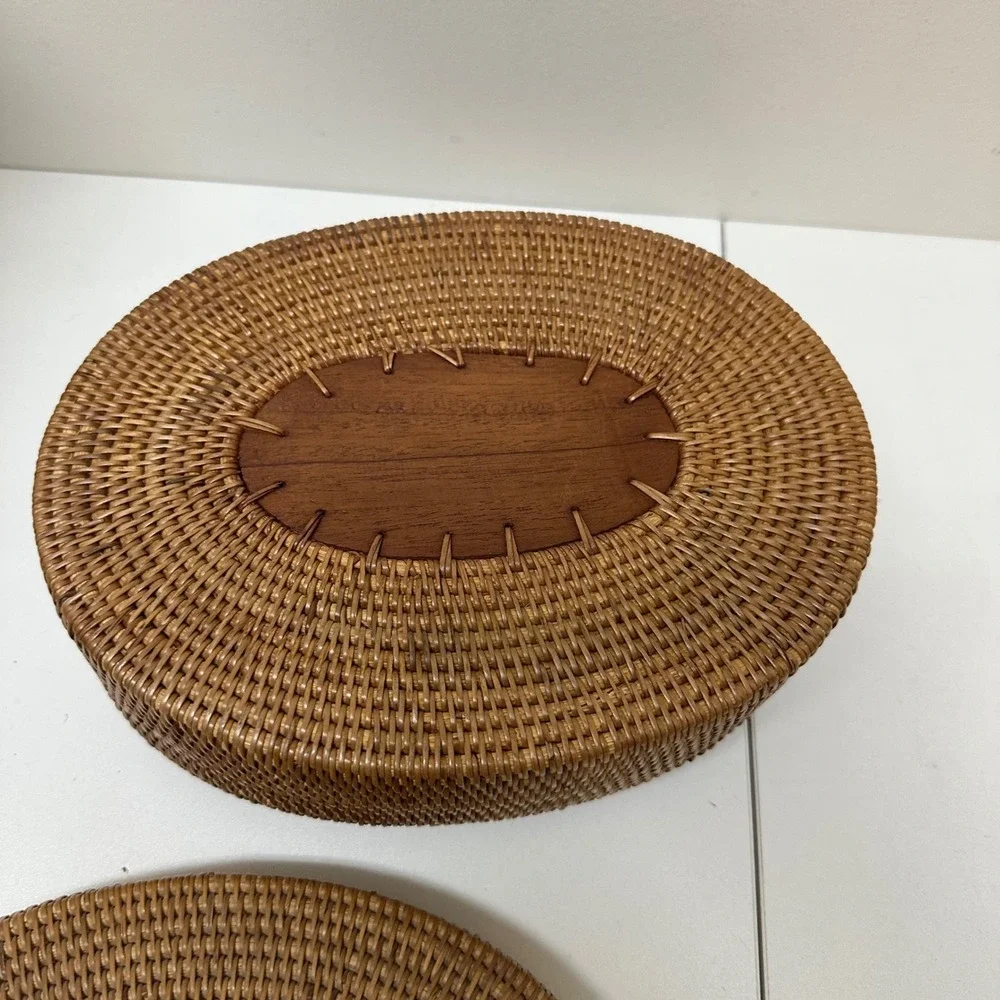 Handwoven Rattan Oval Trinket Basket Box Carved Wood Lid Figure Brown 9.5in
